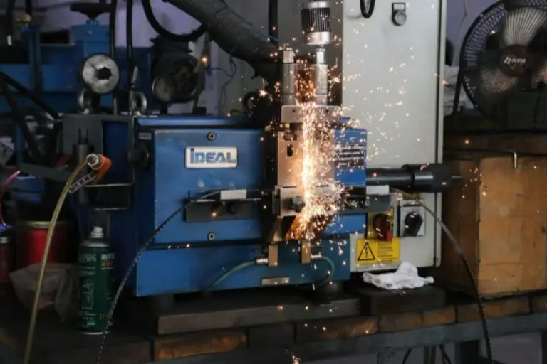 Band saw blade flash butt welding machine in operation using premium Ideal welder