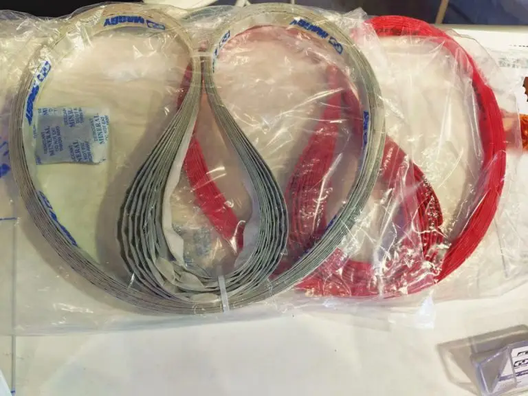 Food band saw blades wrapped in anti-rust paper for meat processing